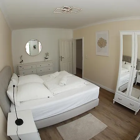 Jessop Haus Appartement Lübeck Buitenkant foto