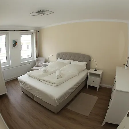 Jessop Haus Appartement Lübeck Buitenkant foto
