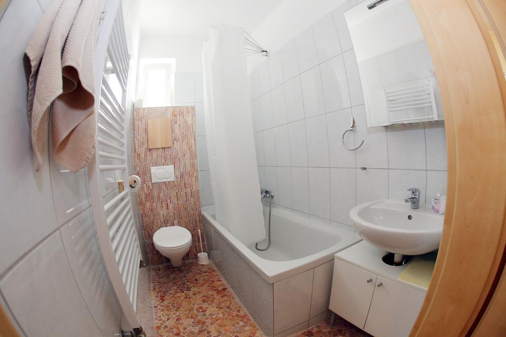 Jessop Haus Apartment
